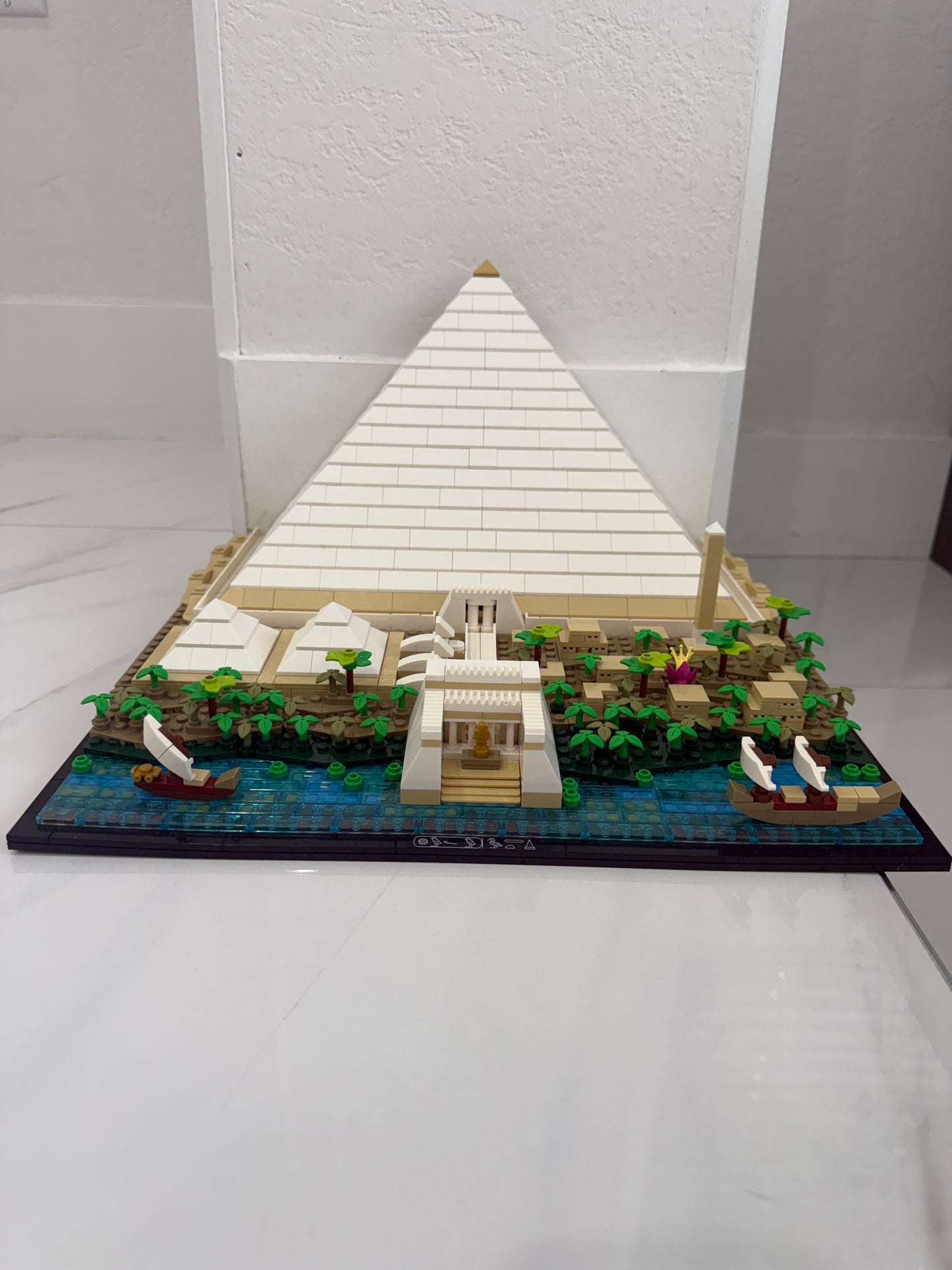 Lego Great Pyramid Of Giza (21058) used