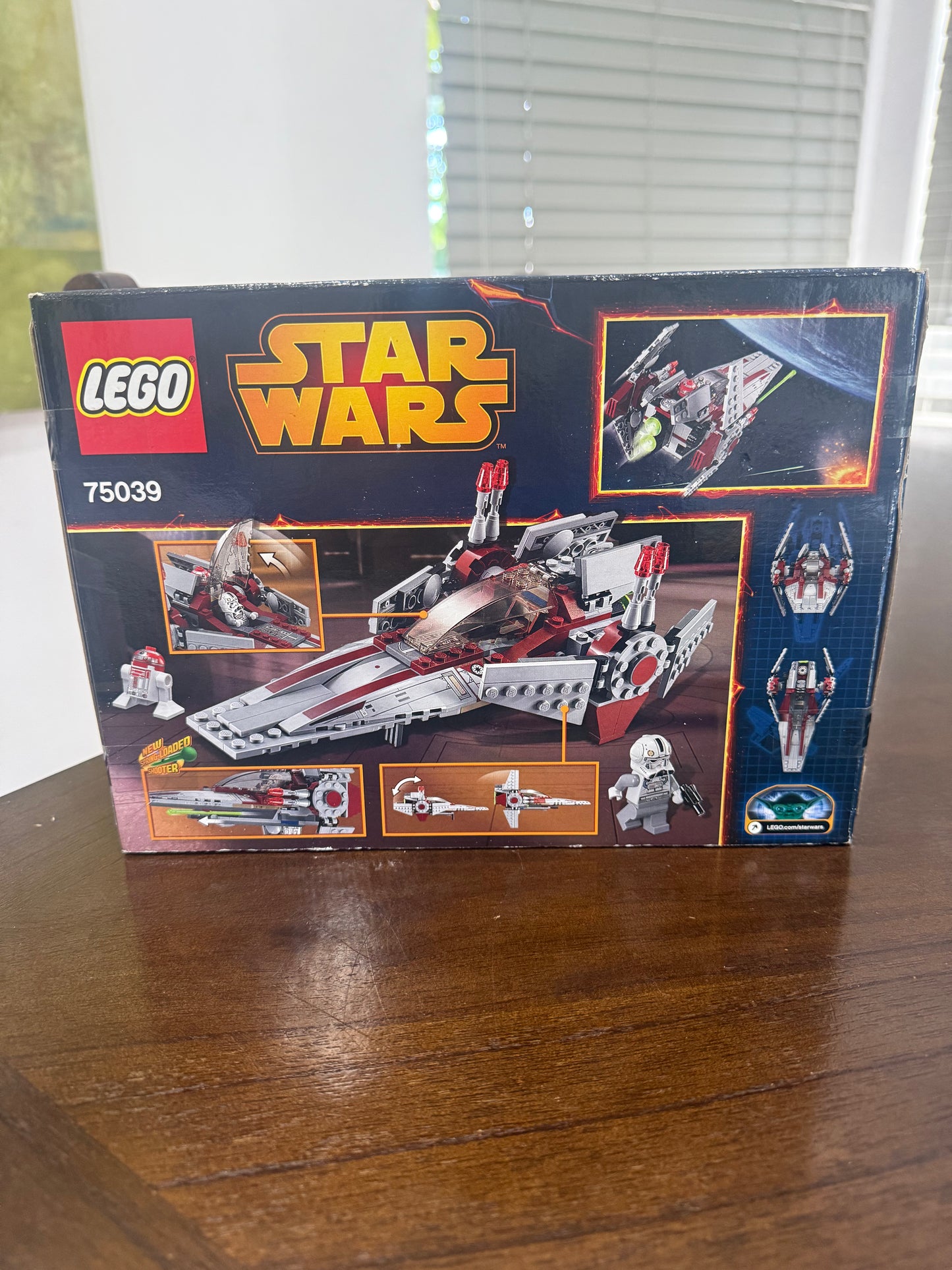 V-Wing Starfighter sealed (75039)