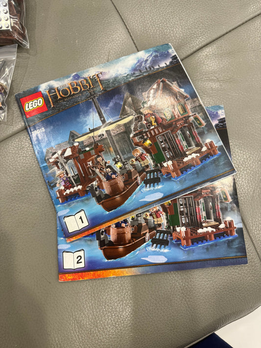 Lego Hobbit lake town chase (79013)